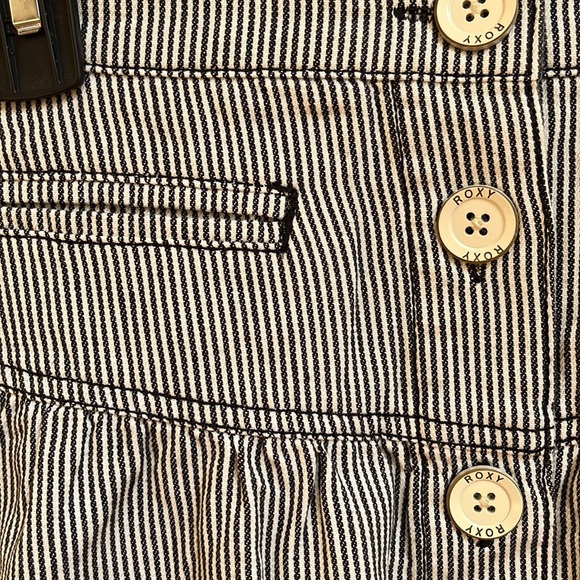 Brand new with tag Roxy stripes pocket skirt size 5 - Picture 2 of 7